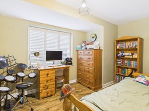 Bedroom 2 - click for photo gallery